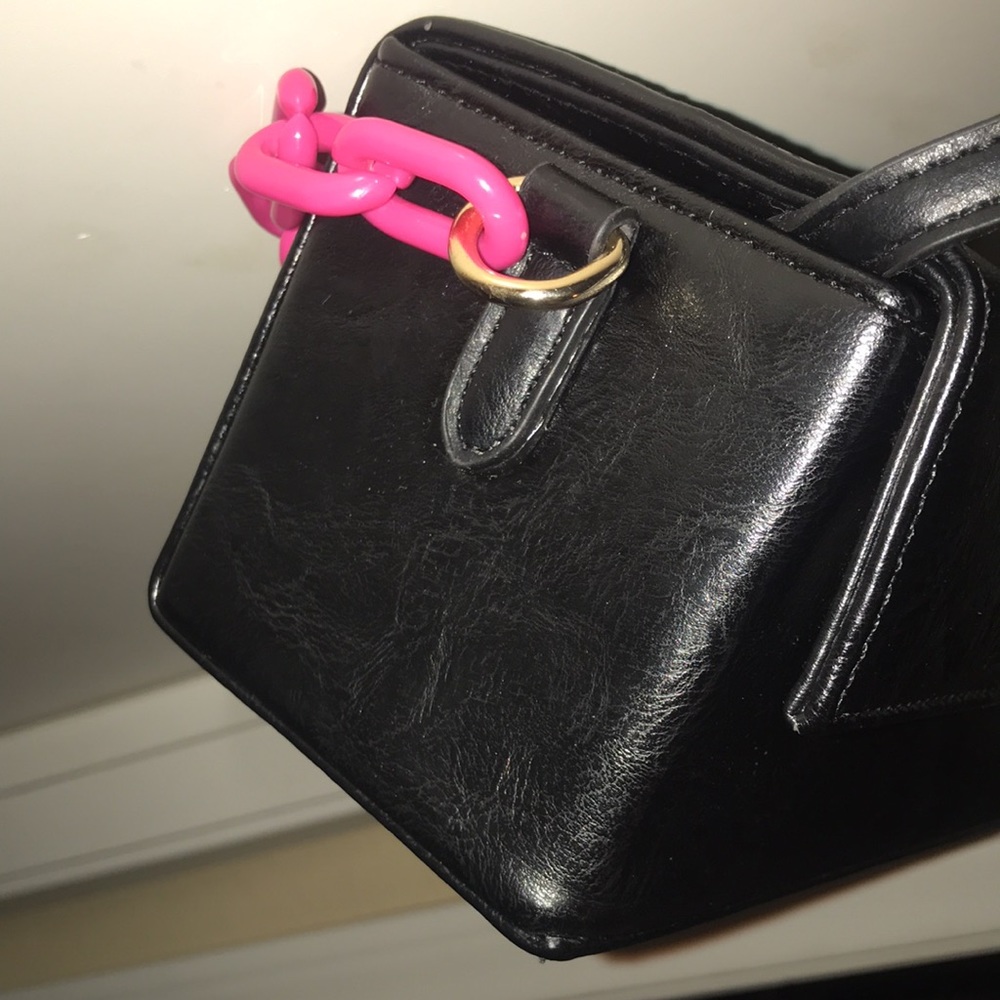 Handbag - Picture 7 of 8